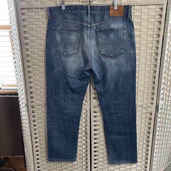 LUCKY BRAND 121 Slim Straight Jeans Men’s 34X30 Medium Wash Faded Denim - Picture 2 of 12